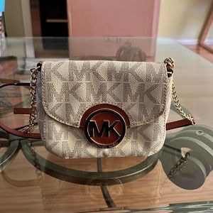 Michael Kors Small Crossbody